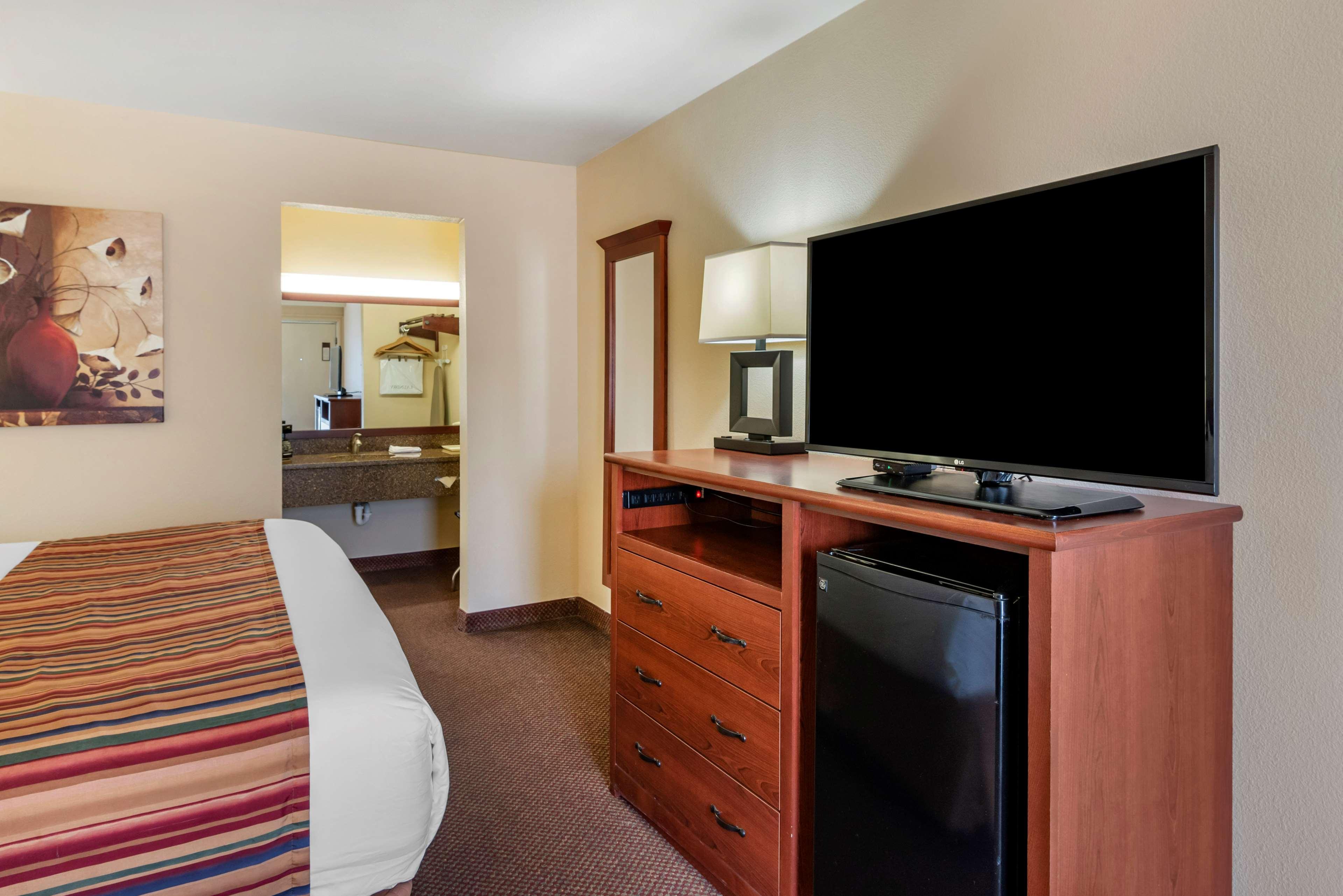 Best Western Sherwood Inn Clarksville Luaran gambar