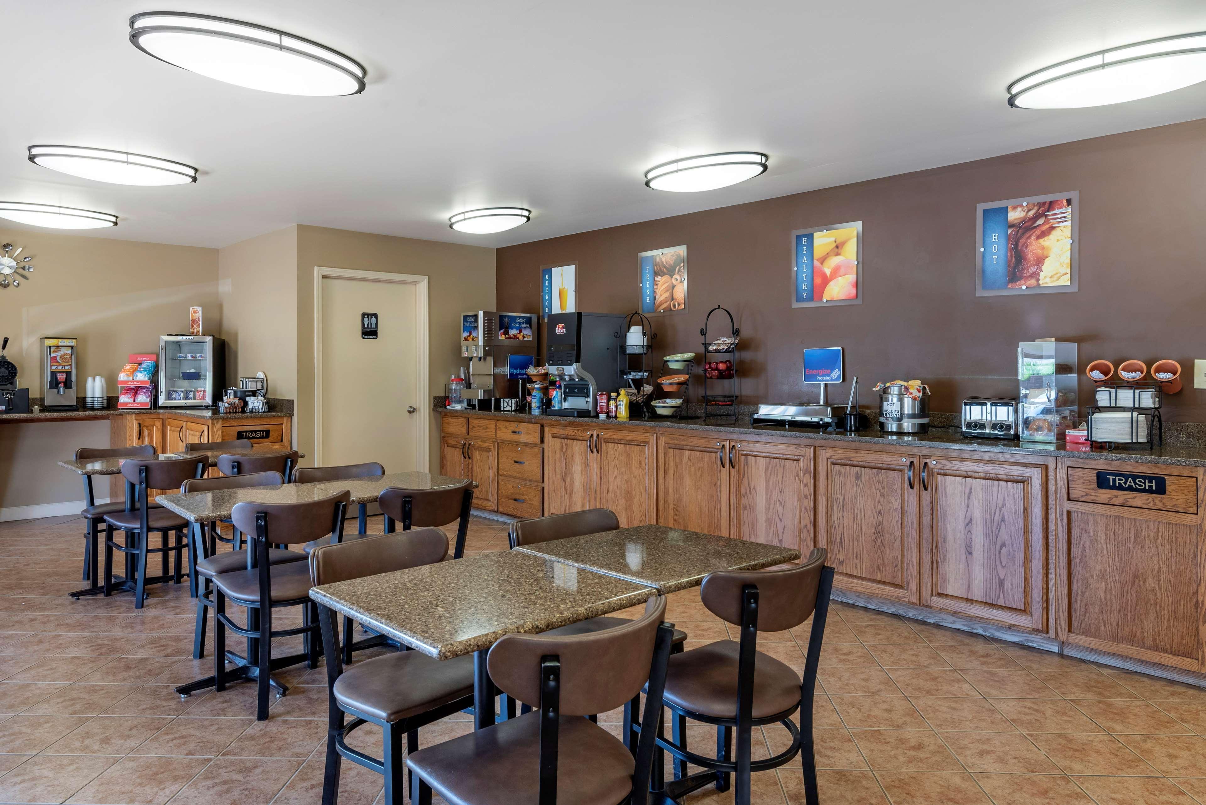 Best Western Sherwood Inn Clarksville Luaran gambar