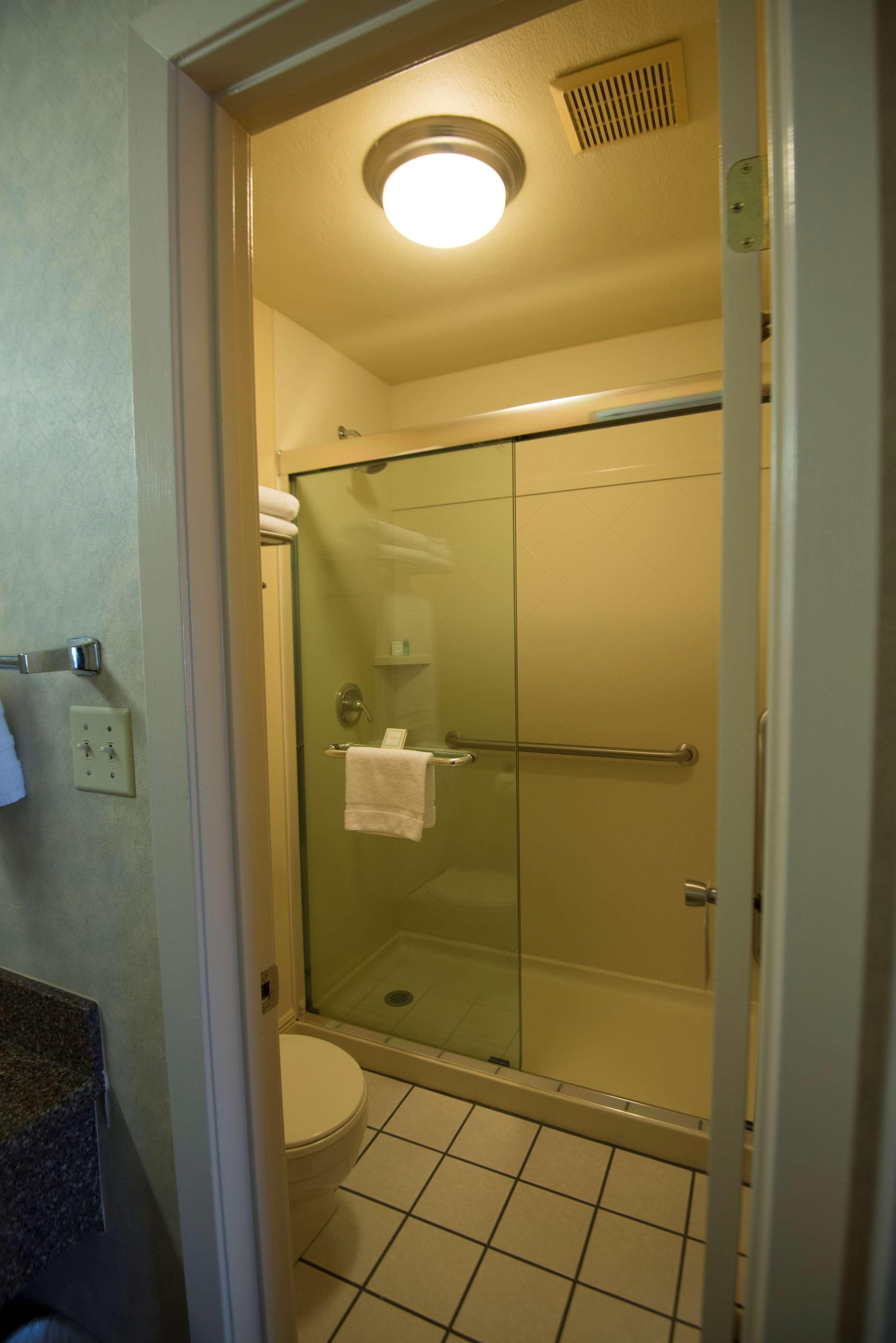 Best Western Sherwood Inn Clarksville Luaran gambar