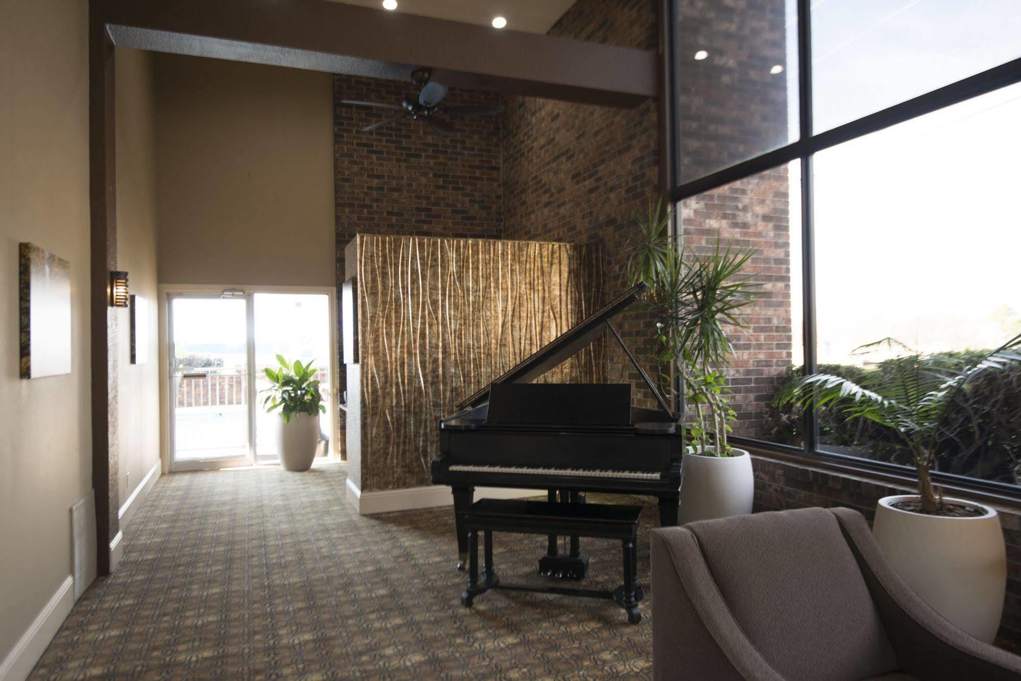 Best Western Sherwood Inn Clarksville Luaran gambar