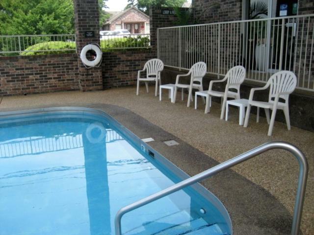 Best Western Sherwood Inn Clarksville Luaran gambar